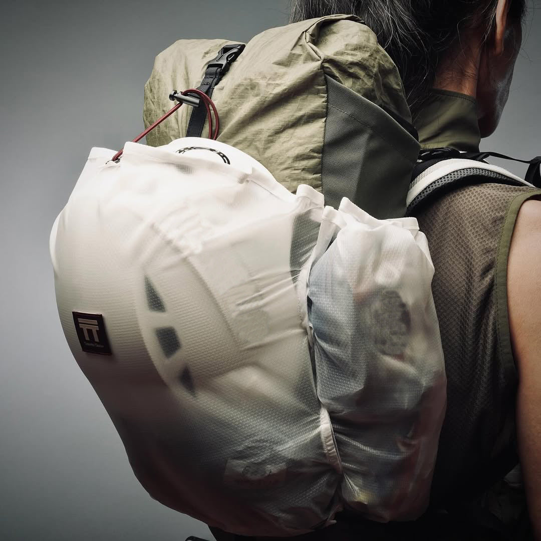 55 – 2026 Yeni Nesil Ultra Hafif Su Geçirmez Dağcılık & Kros Kamp Çantası